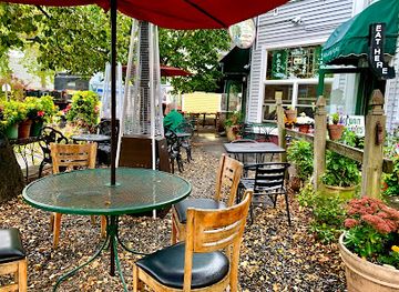 maine/acadia-national-park/restaurant/eat-a-pita-cafe-2