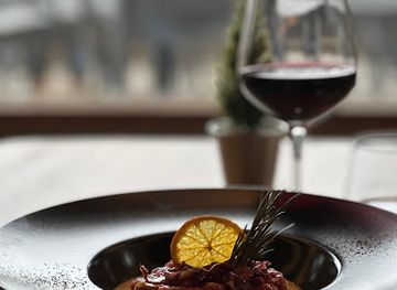 italy/sestriere/restaurant/le-cafe-creme