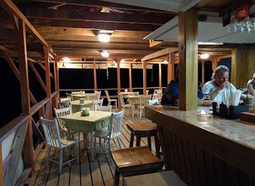 belize/san-pedro/restaurant/hurricanes-ceviche-restaurant-and-lounge