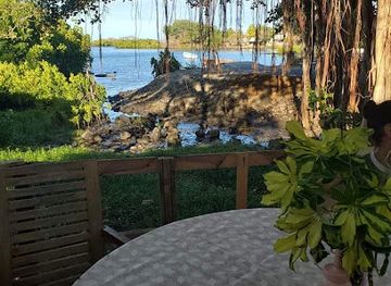 mauritius/poste-de-flacq/restaurant/snack-celine-et-yorana