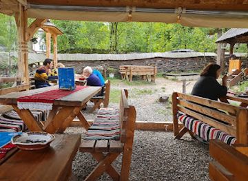 romania/rodnei-mountains/restaurant/restaurant-traditional-casa-lu-dochia-breb