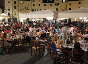 italy/lucca/restaurant/old-charlie-lucca