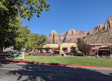 utah/zion-national-park/restaurant/meme-s-cafe