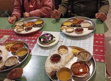 india/darjeeling/restaurant/hotel-mahakal-and-restaurant