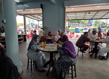 malaysia/terengganu/restaurant/nasi-dagang-atas-tol-hiliran