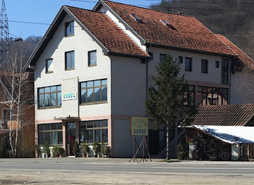 serbia/raska/restaurant/breza