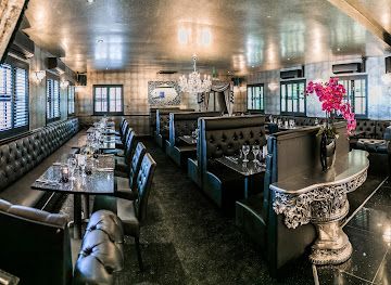 united-kingdom/middlesex/bar/arens-bar-grill-at-the-six-bells