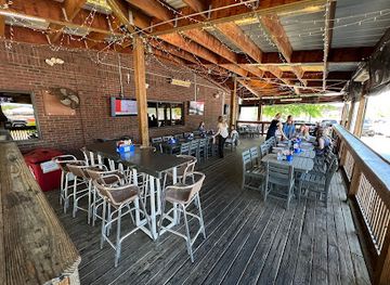 south-carolina/columbia-riverfront-park/restaurant/thirsty-fellow-pizzeria-and-pub