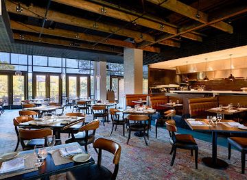 maryland/columbia/downtown-columbia/restaurant/lak-columbia