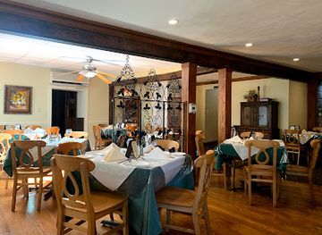 pennsylvania/piedmont/restaurant/carriage-house-restaurant