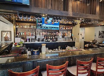 alabama/huntsville/restaurant/catch-25-seafood-brewery