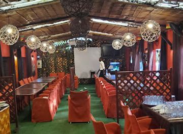 cameroon/douala/akwa/restaurant/les-perroquets