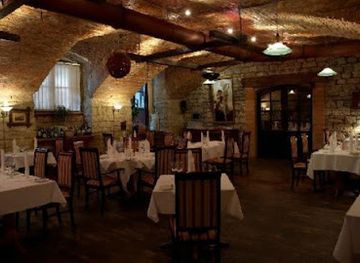 moldova/taul-park/restaurant/taifas