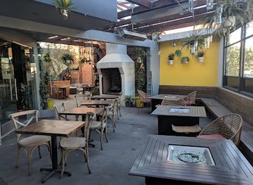 california/hollywood/restaurant/madera-kitchen