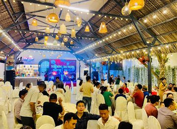 vietnam/vung-tau/back-beach/restaurant/quan-an-nha-hang-vua-bien