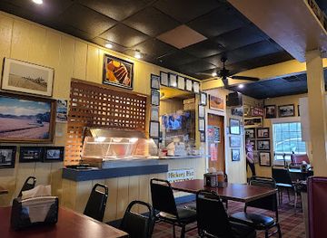 kansas/salina/restaurant/hickory-hut-bbq