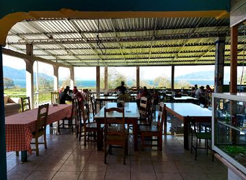 honduras/santa-barbara-region/restaurant/restaurante-patepluma