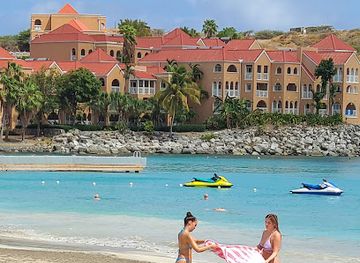 sint-maarten/little-bay-beach/restaurant/gizmos-bar-and-grill