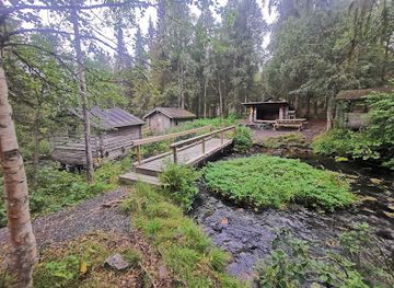 finland/karhunkierros-trail/restaurant/porontimajoki-open-wilderness-hut