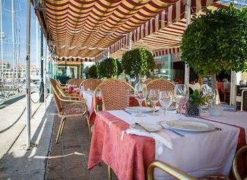 gibraltar/upper-rock-nature-reserve/restaurant/casa-pepe