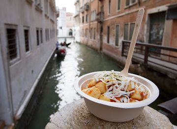 italy/venice/restaurant/baci-pasta