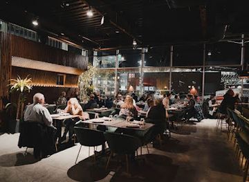 nebraska/omaha/aksarben-village/restaurant/saffron-urban-indian-kitchen