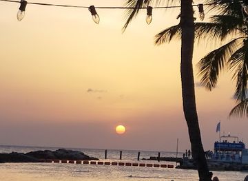 curacao/mambo-beach/restaurant/fusions-restaurant-bar