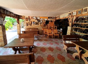 romania/moldavia/restaurant/safari