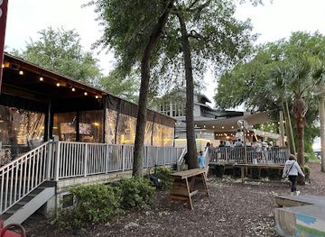 Skull Creek Boathouse