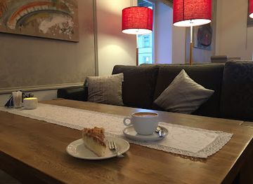 estonia/haapsalu-castle/restaurant/valge-daam-kohvik-ja-restoran