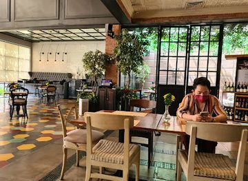 indonesia/surabaya/restaurant/domicile-kitchen-lounge