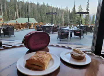 Cloves Restaurant