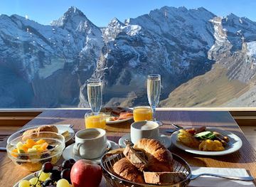 switzerland/jungfrau-region/restaurant/schilthorn-piz-gloria-360-restaurant