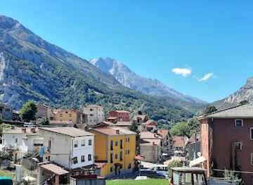 spain/picos-de-europa/restaurant/restaurante-sotres
