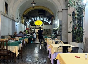italy/pompeii/amphitheatre-of-pompeii/restaurant/la-vinicola