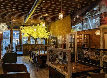 colorado/durango/restaurant/derailed-pour-house