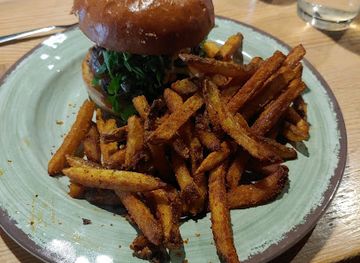 california/modesto/restaurant/bauer-s-by-sazon-por-tradicion