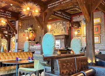 oman/muscat/restaurant/charm-thai-lounge-restaurant