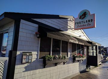 maine/portland/restaurant/portland-lobster-company