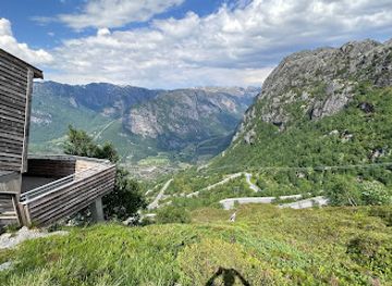 norway/lysefjord/restaurant/kjerag-cafe-restaurant-oygardstol