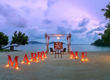 thailand/andaman-coast/restaurant/phuket-romantic-dining