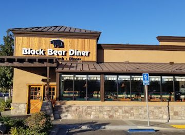 california/santa-clarita/valencia/restaurant/black-bear-diner-santa-clarita