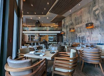 ecuador/pacific-coast/restaurant/mikka