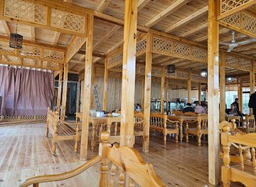 uzbekistan/bukhara/restaurant/chinor-terrace-mangal