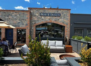 Bear & Dragon Cafe & Restaurant