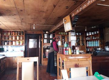 nepal/namche-bazaar/restaurant/himalayan-lodge-restaurant