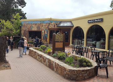 california/carmel-by-the-sea/restaurant/carmel-belle