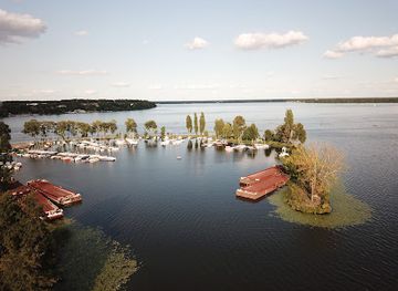 poland/zegrze-reservoir/restaurant/przystan-przy-starym-moscie