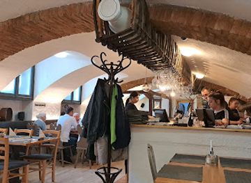 hungary/debrecen/restaurant/flaska-vendeglo