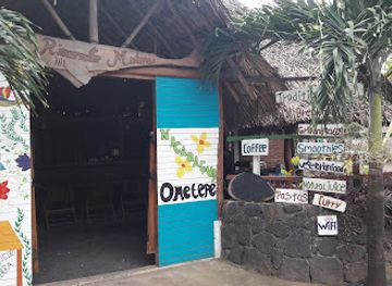 nicaragua/ometepe/restaurant/mi-rinconcito-madera